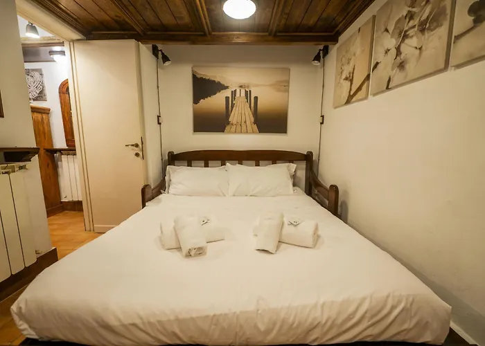 Romantic Nest By Piazza Navona * Rom